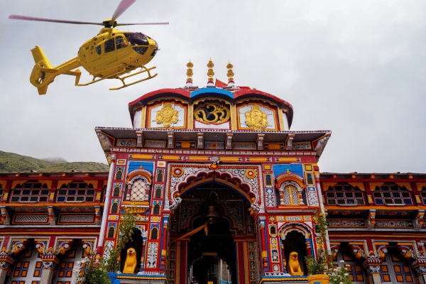 badrinath-kedarnath-yatra-by-helicopter-same-day