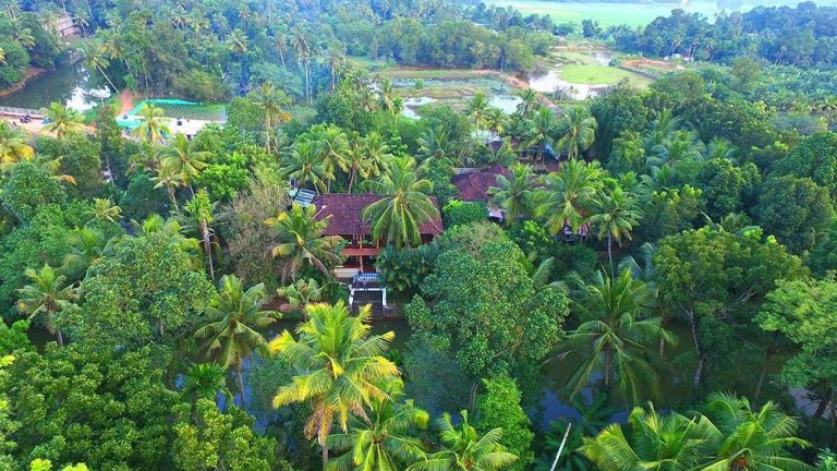 enchanting-kerala-5n-6d-tour-package-1