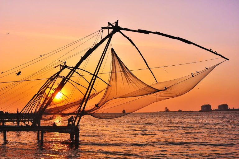 enchanting-kerala-5n-6d-tour-package-3